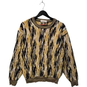 Vintage Chovert Club 3D Patterned Knit Pullover Sweater